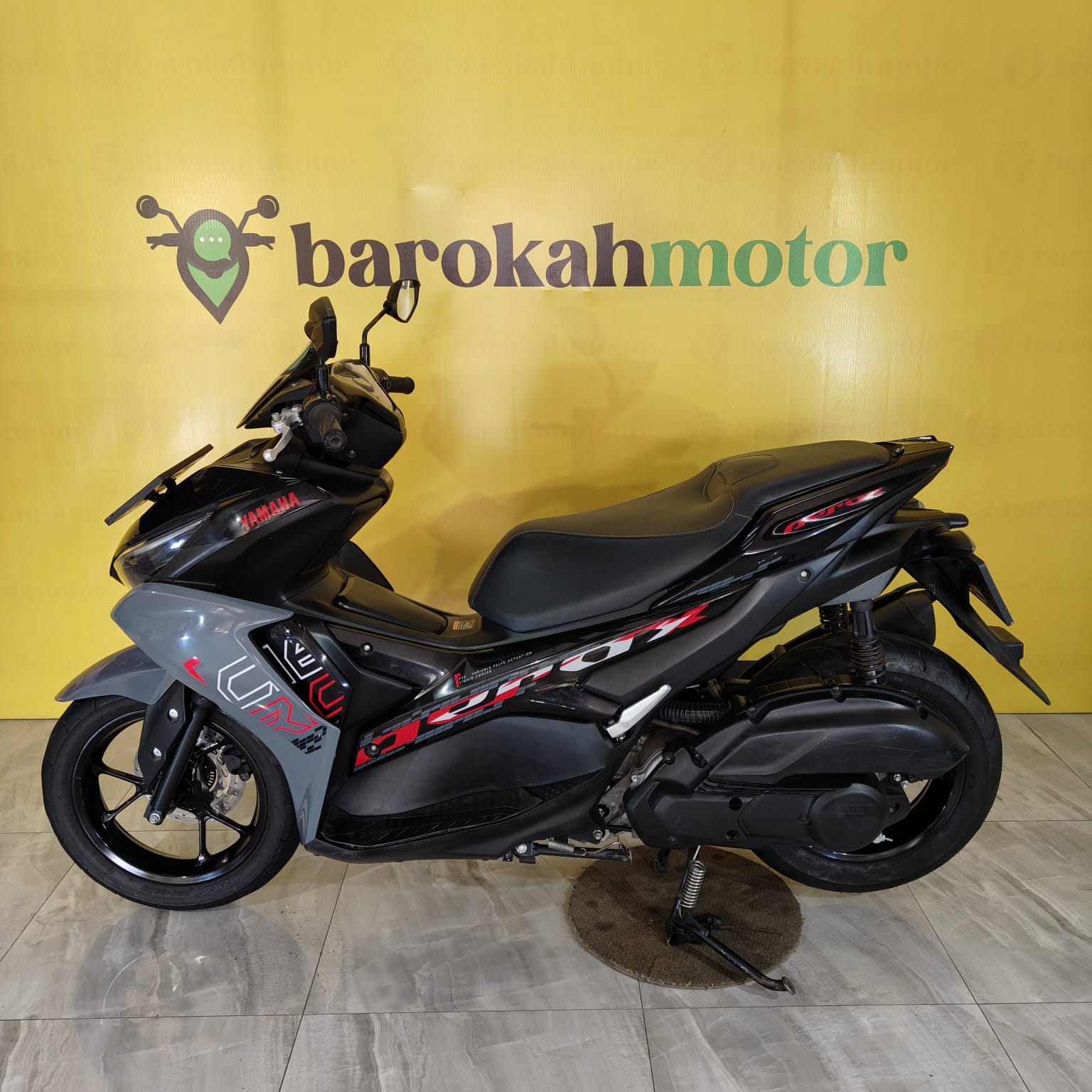 AEROX-AA3935IC-foto_kiri.jpeg