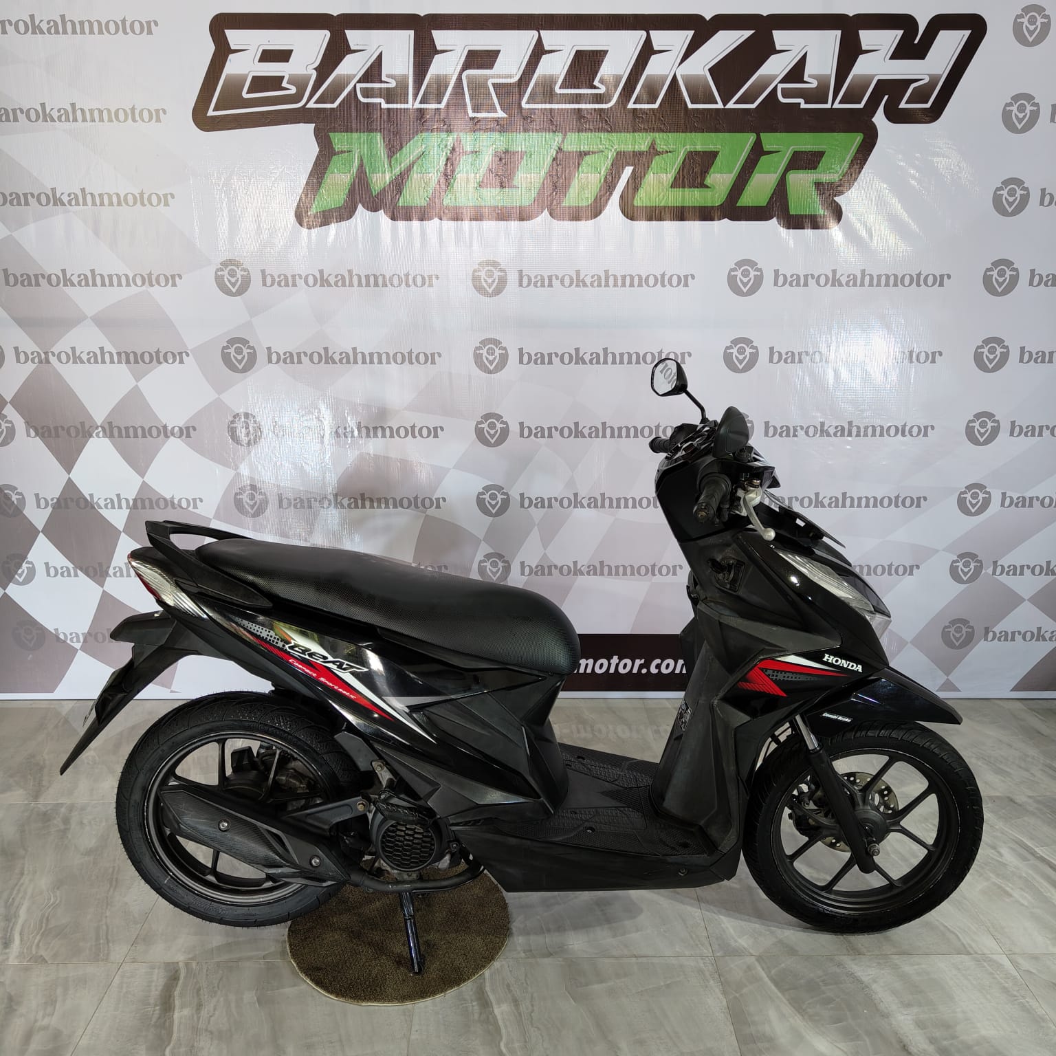 BEAT-H2317IG-Foto_Kanan.jpeg