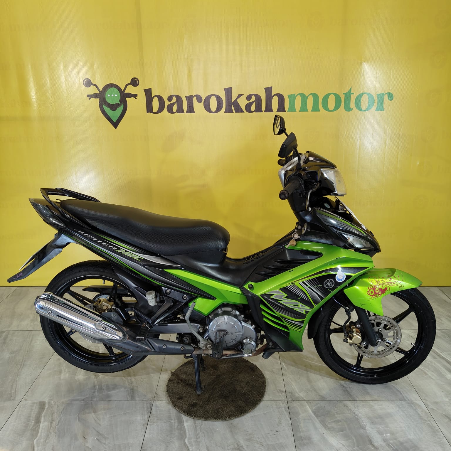 JUPITERMXTB-AA2845QT-foto_kanan.jpeg