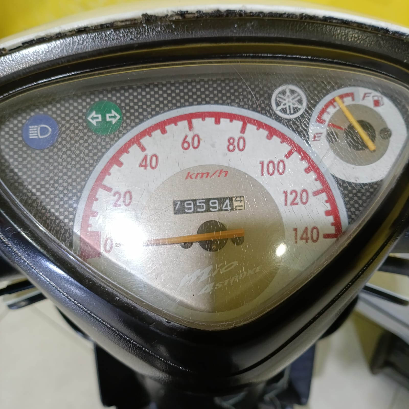 MIO-AA2182CN-Foto_Depan.jpg