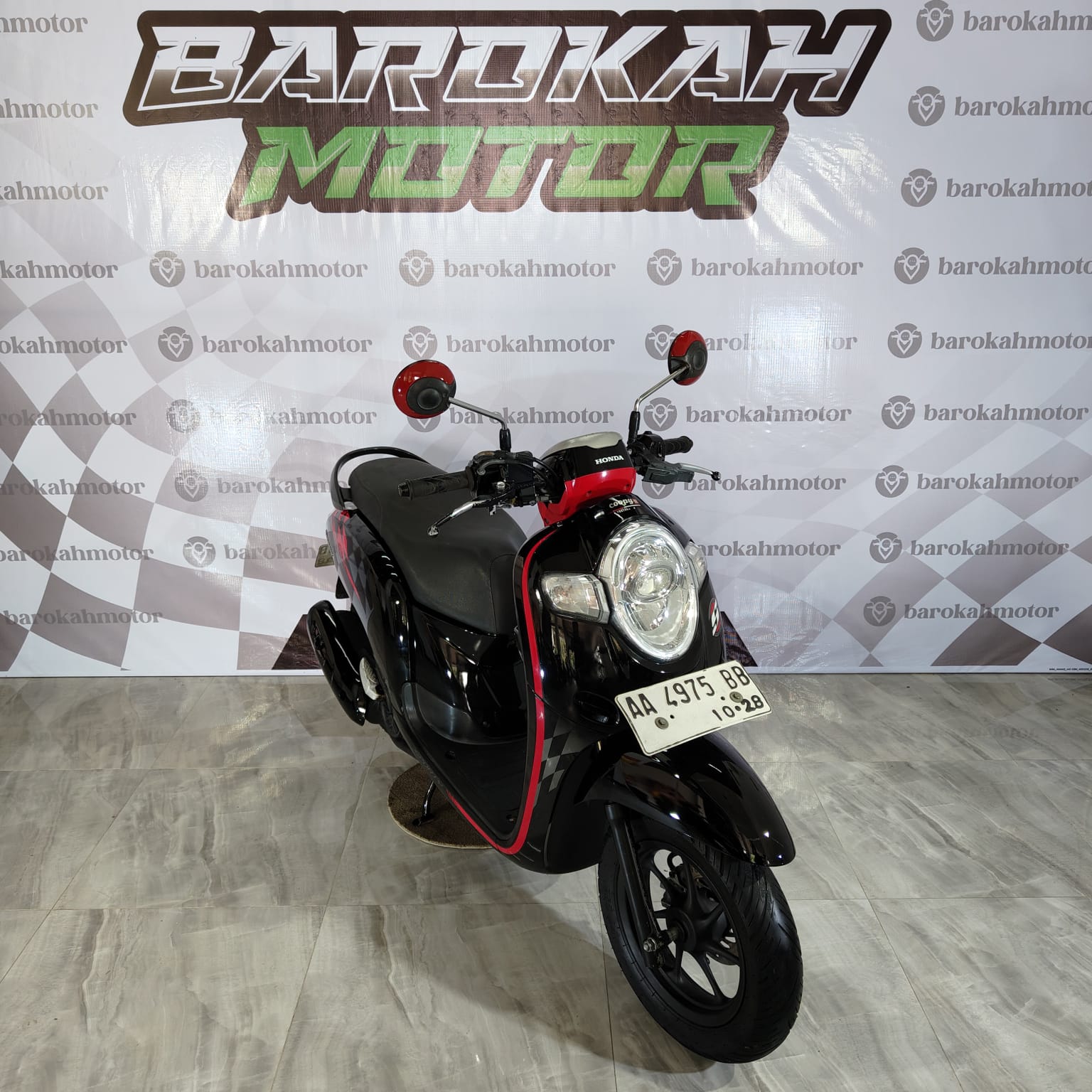 SCOOPY SPORTY
