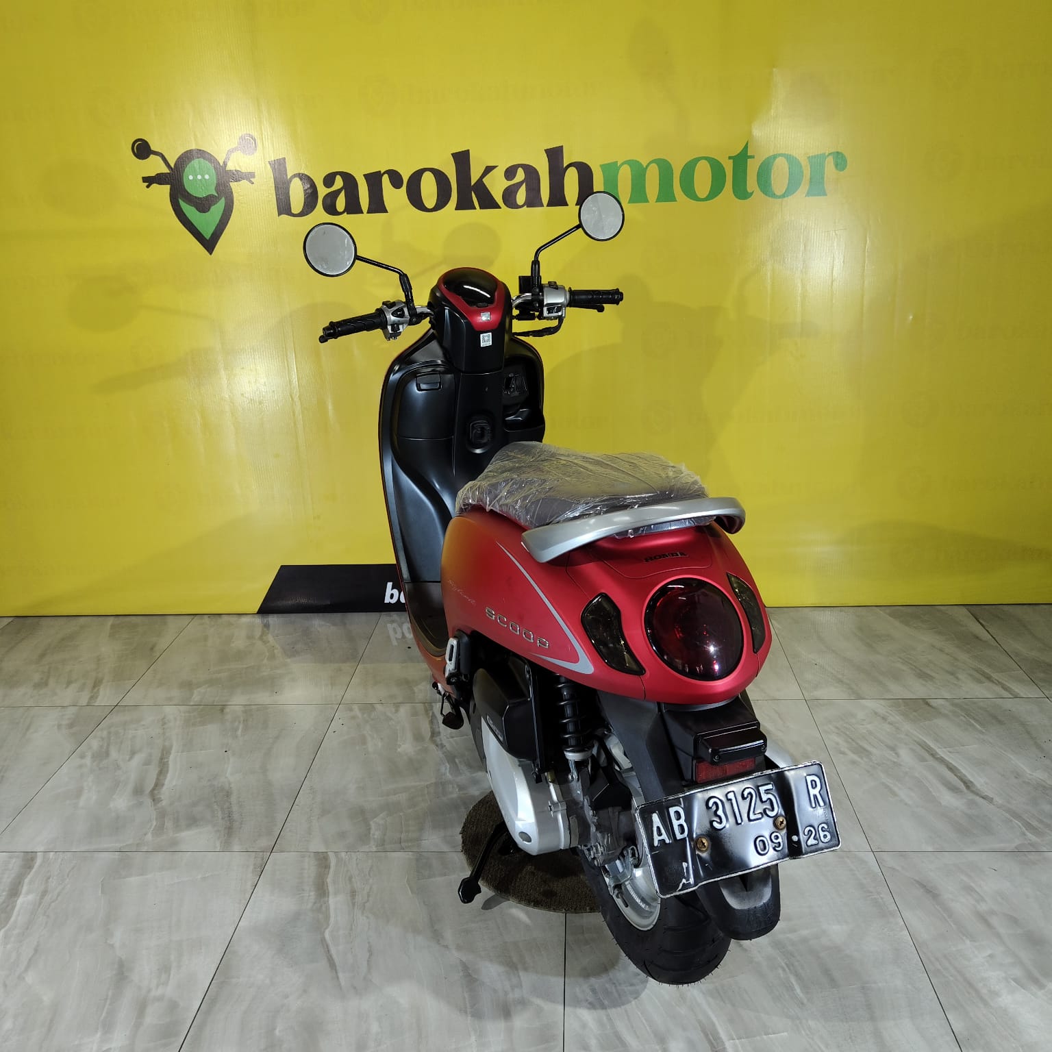SCOOPY-AB3125R-foto_belakang.jpeg
