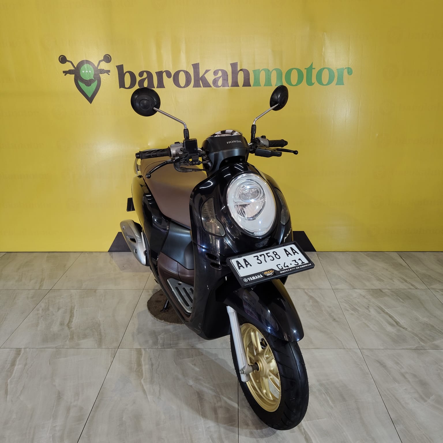 NEW SCOOPY PRESTIGE