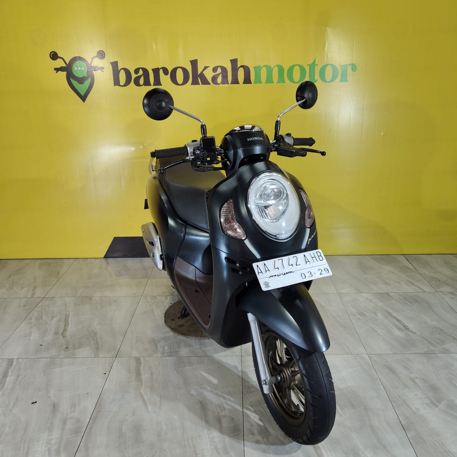 SCOOPY PRESTIGE