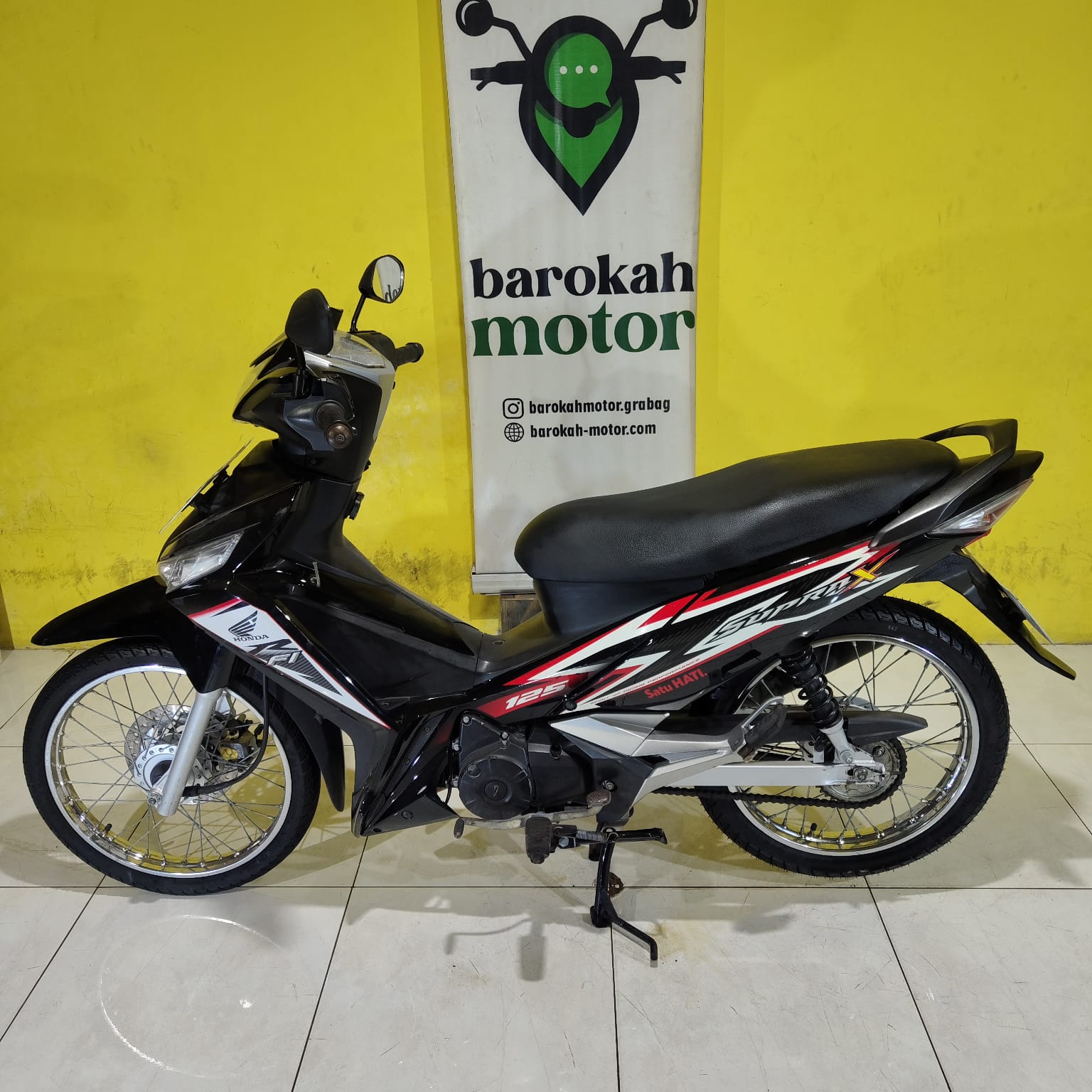SUPRA125-H3039YH-Foto_Kiri.jpg