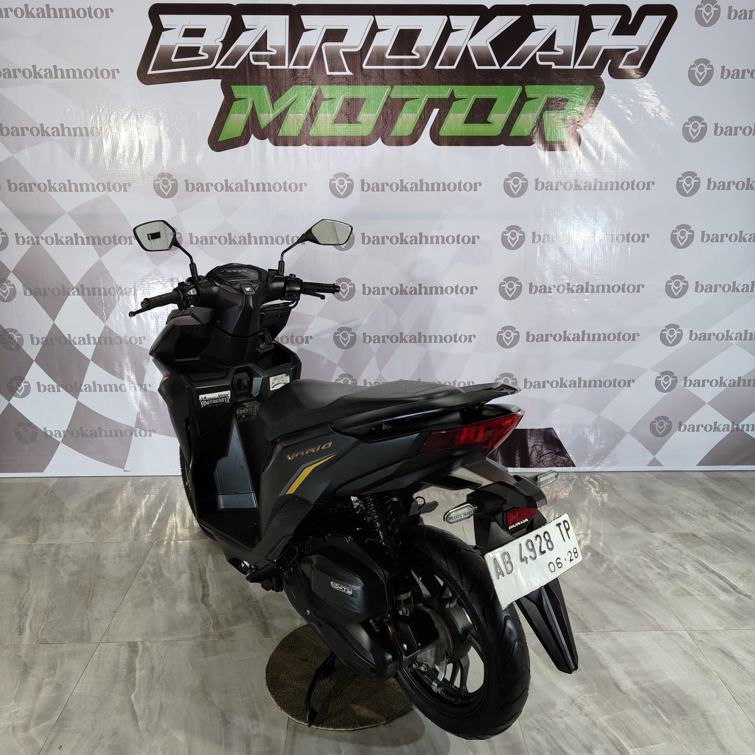 VARIO125-AB4928TP-Foto_Belakang.jpeg