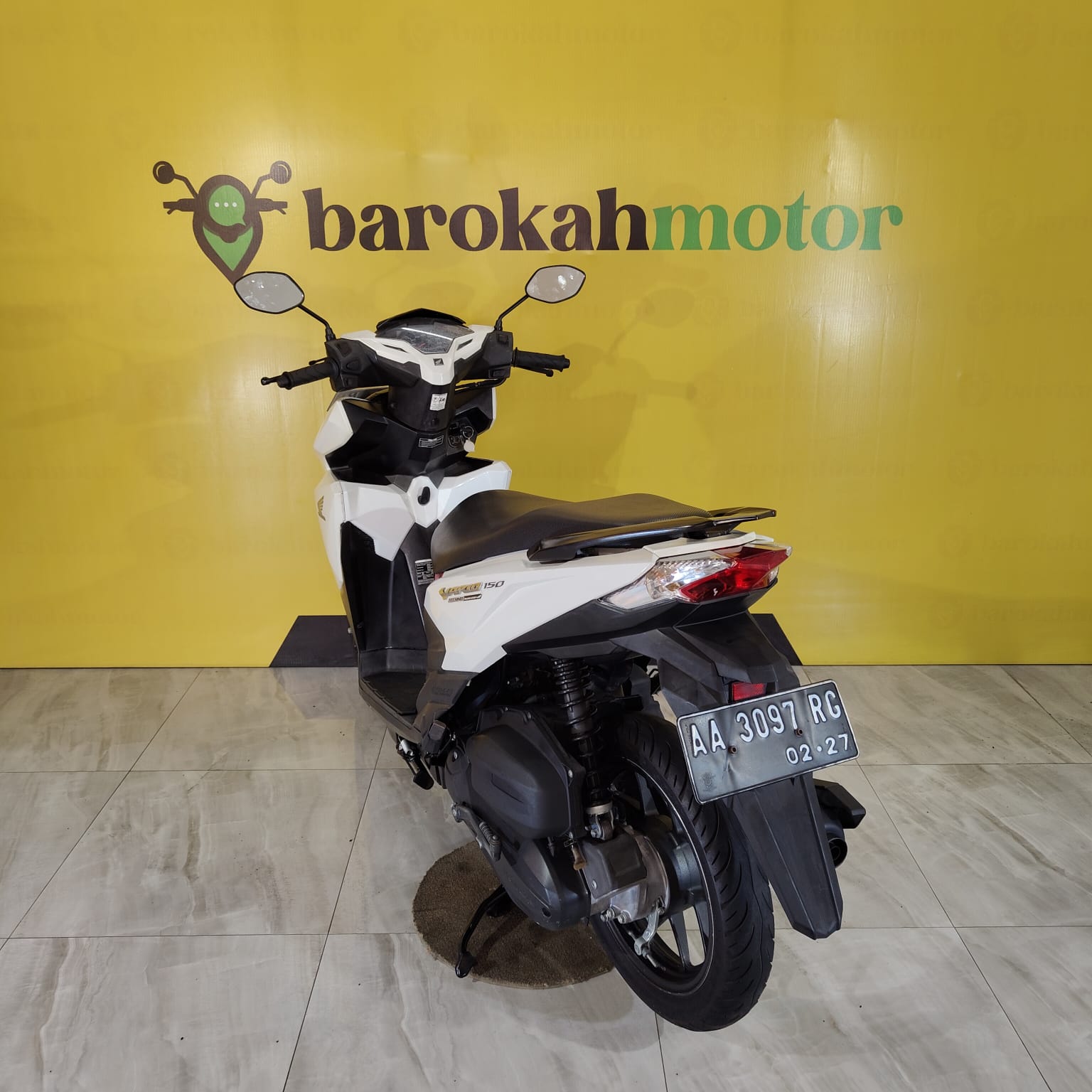 VARIO150-AA3097RG-foto_belakang.jpeg